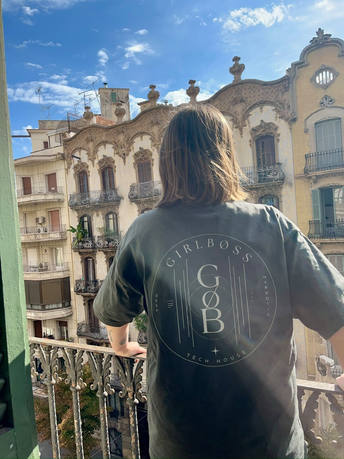 GØB shirt, Barcelona rooftops